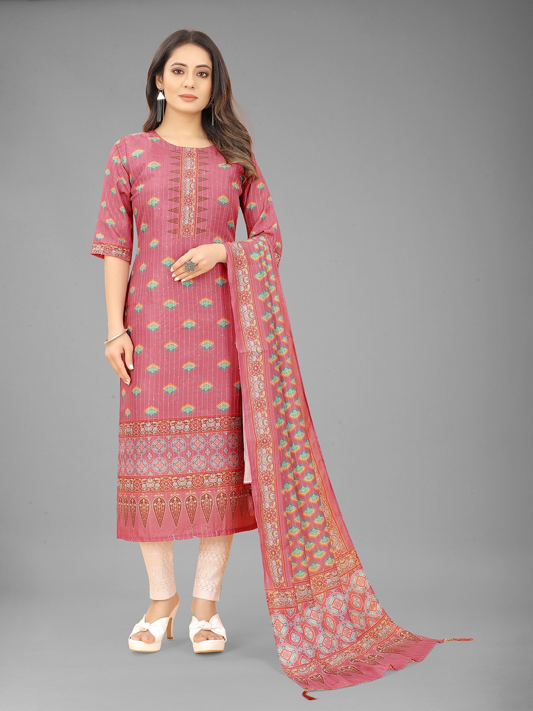 

RUHI FASHION Women Pink Geometric Printed Kurta