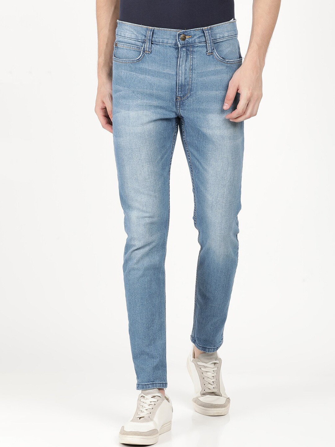 

Lee Men Blue Light Fade Jeans