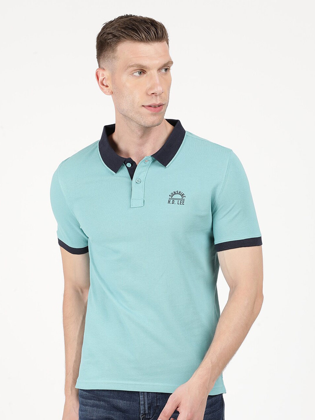 

Lee Men Blue Polo Collar Slim Fit T-shirt