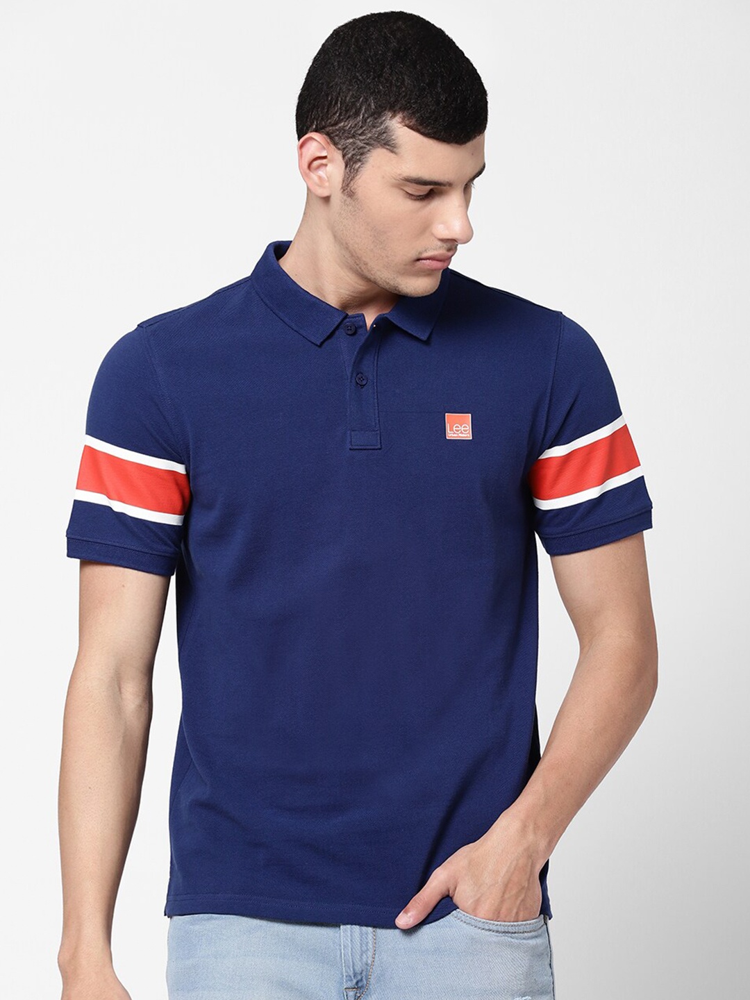 

Lee Men Blue & Orange Colourblocked Polo Collar Slim Fit T-shirt