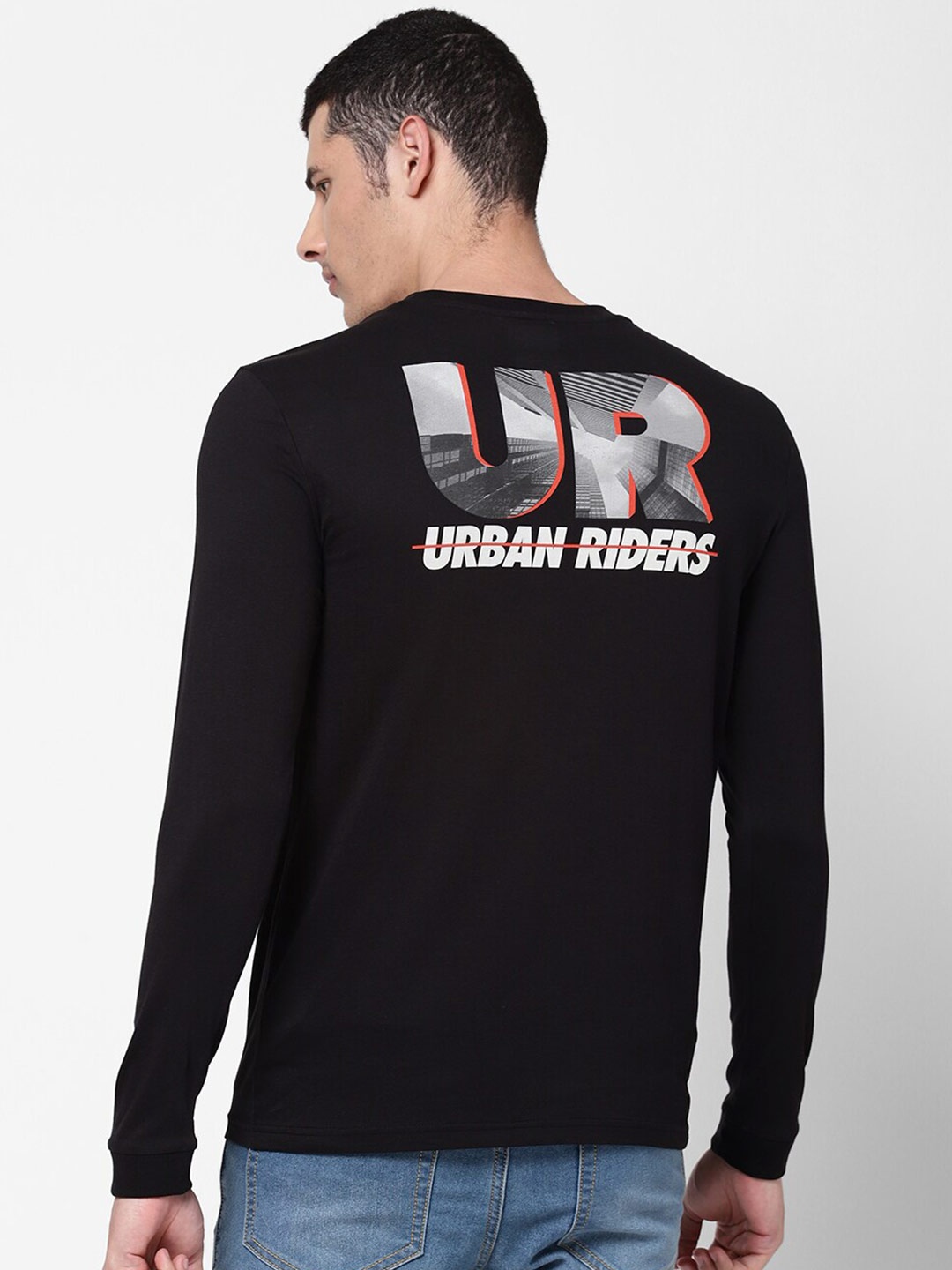 

Lee Men Black Typography Printed Slim Fit T-shirt