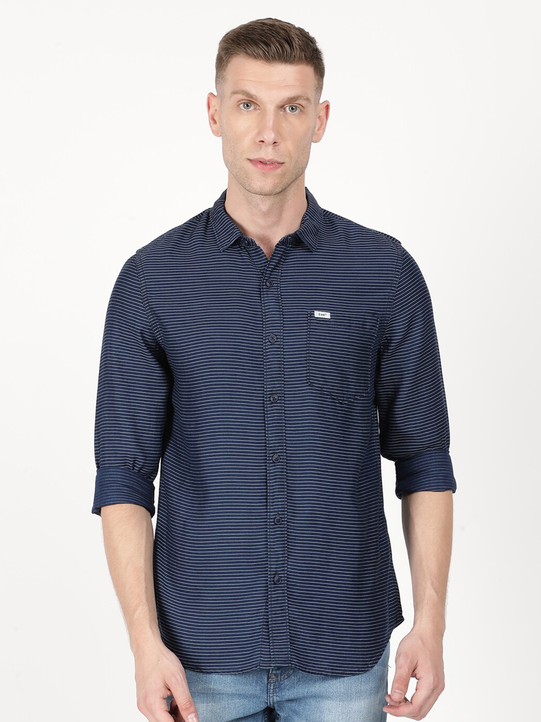 

Lee Men Blue Slim Fit Cotton Casual Shirt