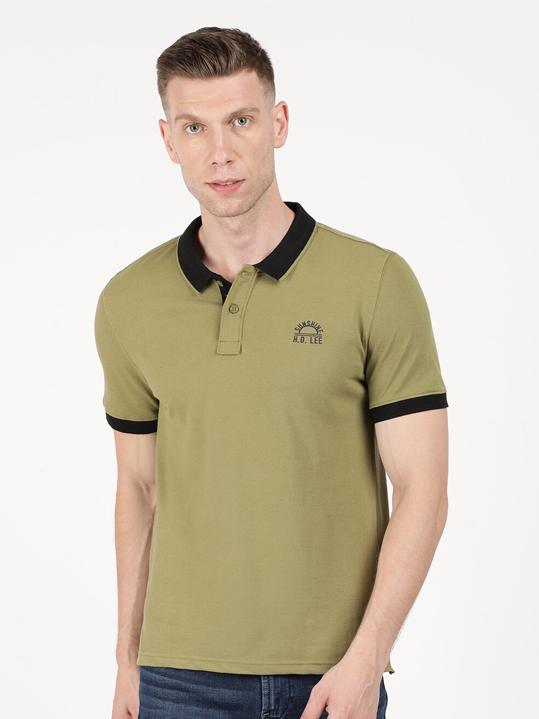 

Lee Men Olive Polo Collar Slim Fit Cotton T-shirt
