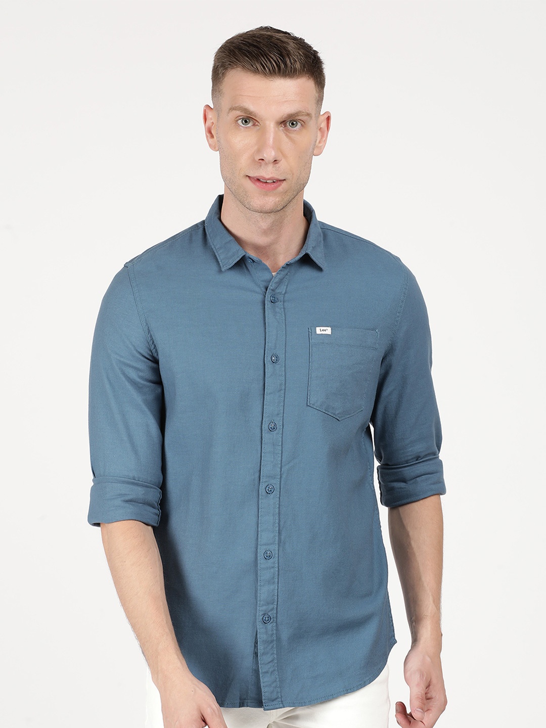 

Lee Men Blue Slim Fit Cotton Casual Shirt
