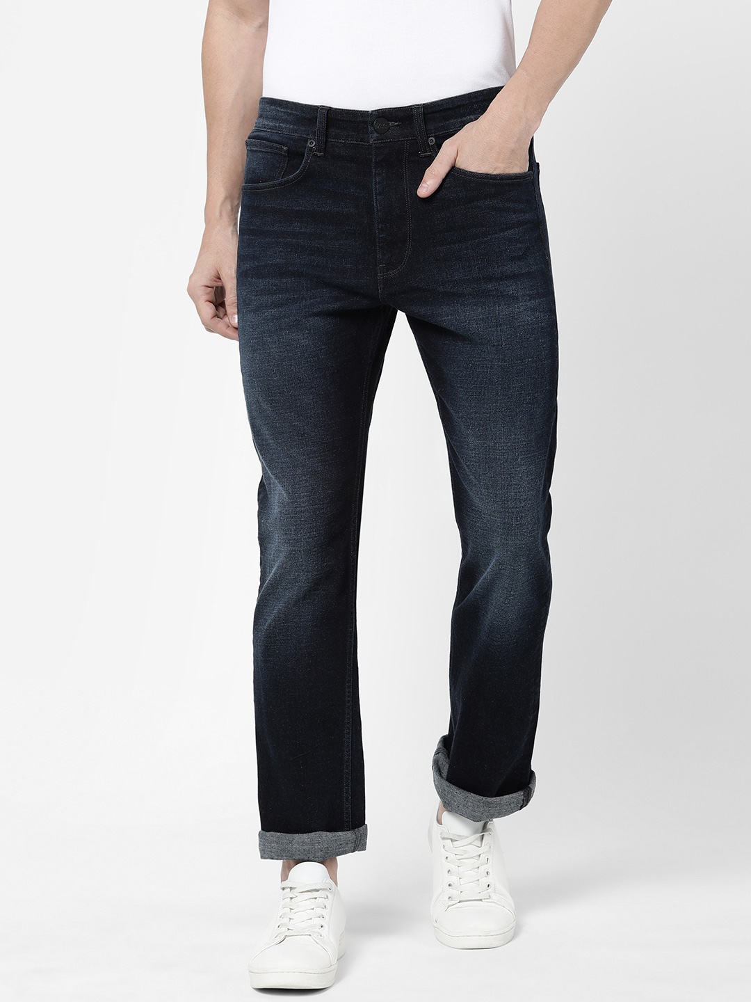 

Lee Men Blue Light Fade Stretchable Jeans