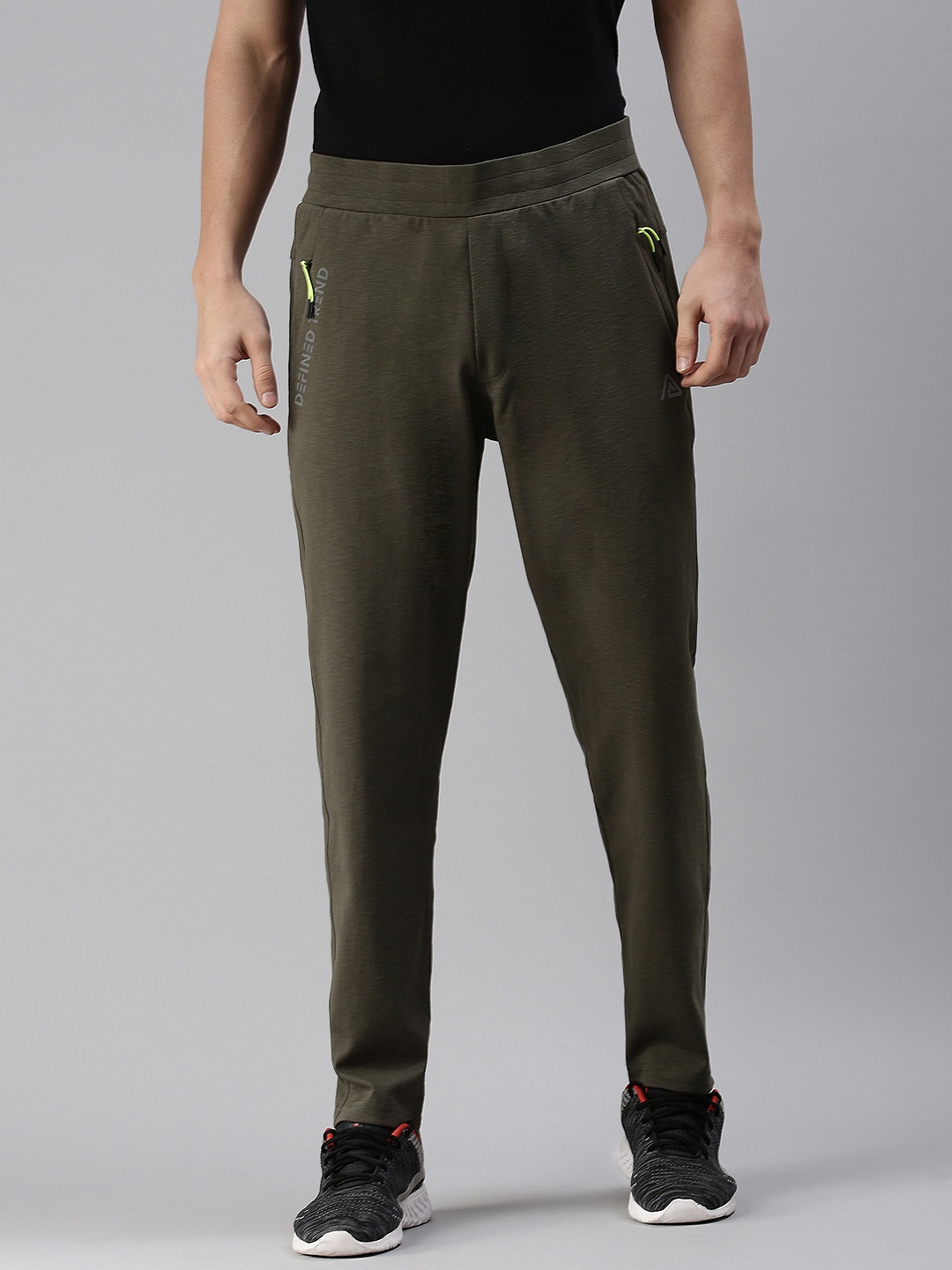 

SHOWOFF Men Olive-Green Solid Cotton Track Pant