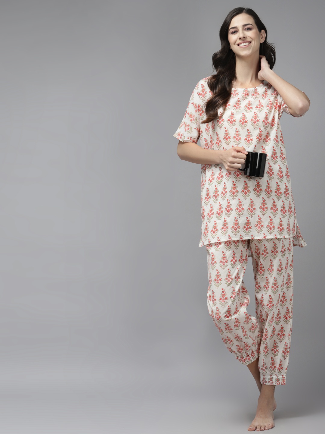 

Prakrti Women Off White & Coral Orange Printed Pure Cotton Pyjama Set