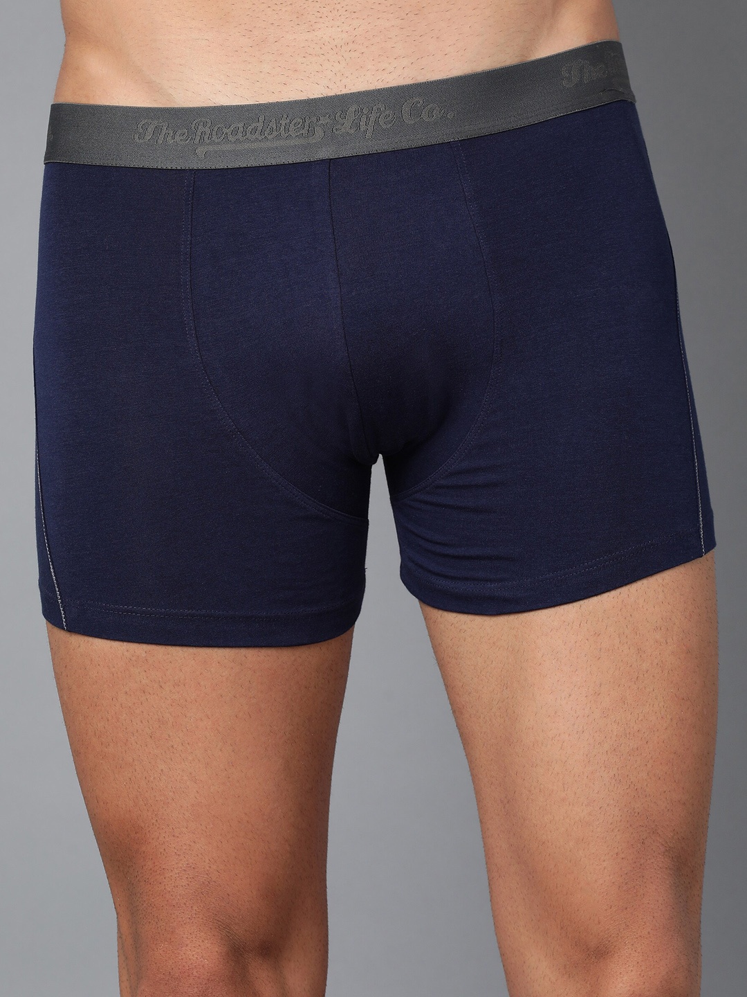 

Roadster Men Navy Blue Solid Trunk-RDSTTRNK-1PP-3682