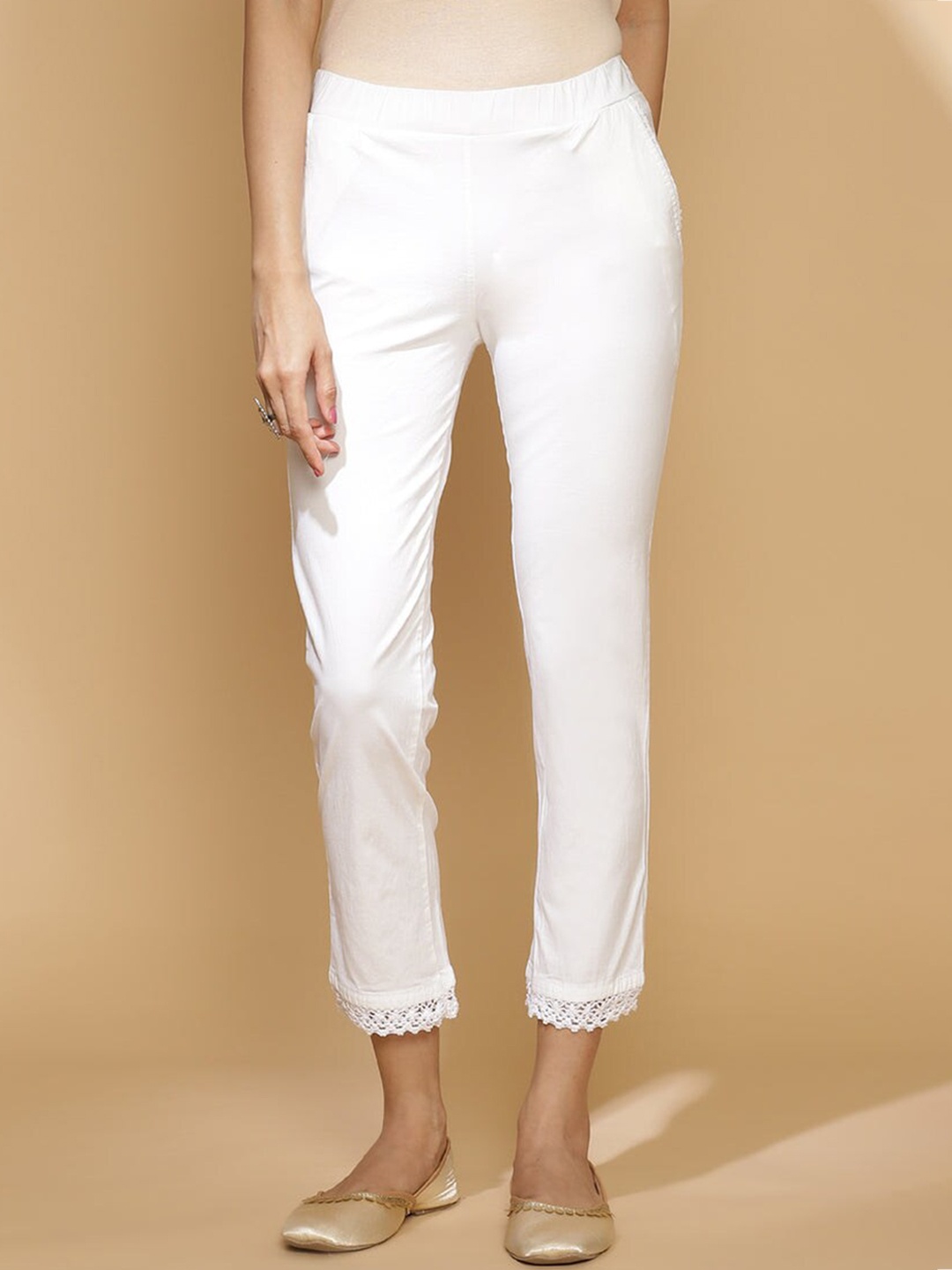 

Lakshita Women Off White Solid Regular Capris