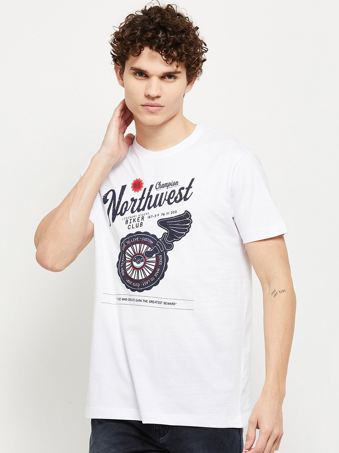 

max Men White Biker Printed Cotton T-shirt