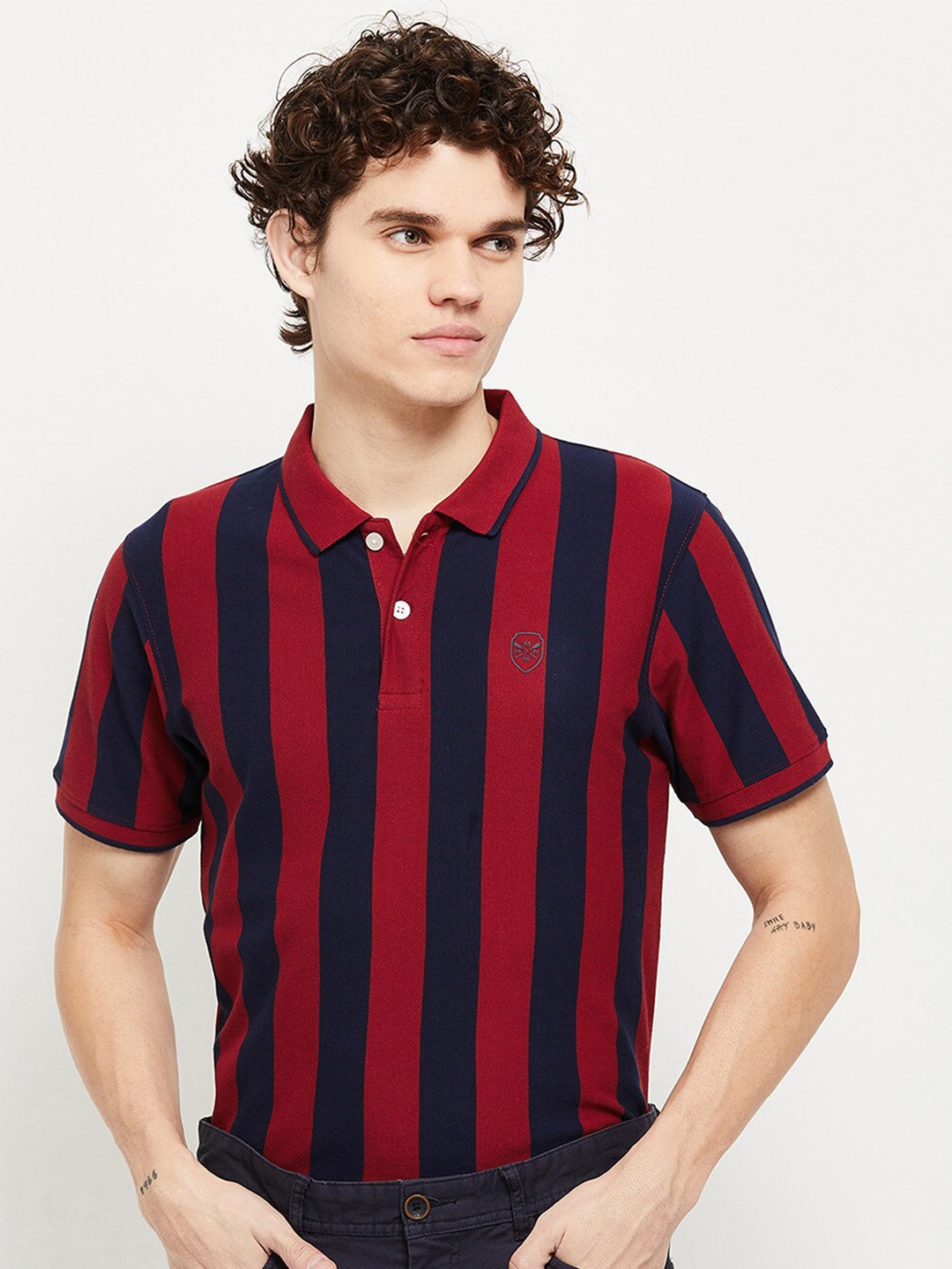 

max Men Red & Navy Blue Striped Polo Collar T-shirt