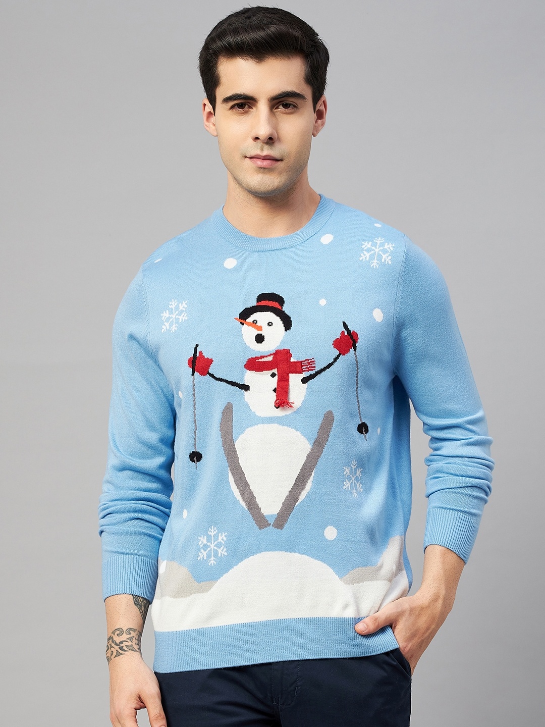 

Marks & Spencer Men Blue & White Self Design Acrylic Pullover