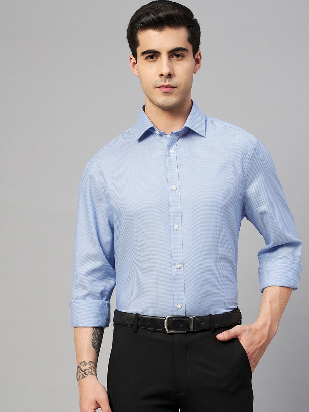 

Marks & Spencer Men Blue Dogstooth Pattern Self Design Non-Iron Pure Cotton Formal Shirt