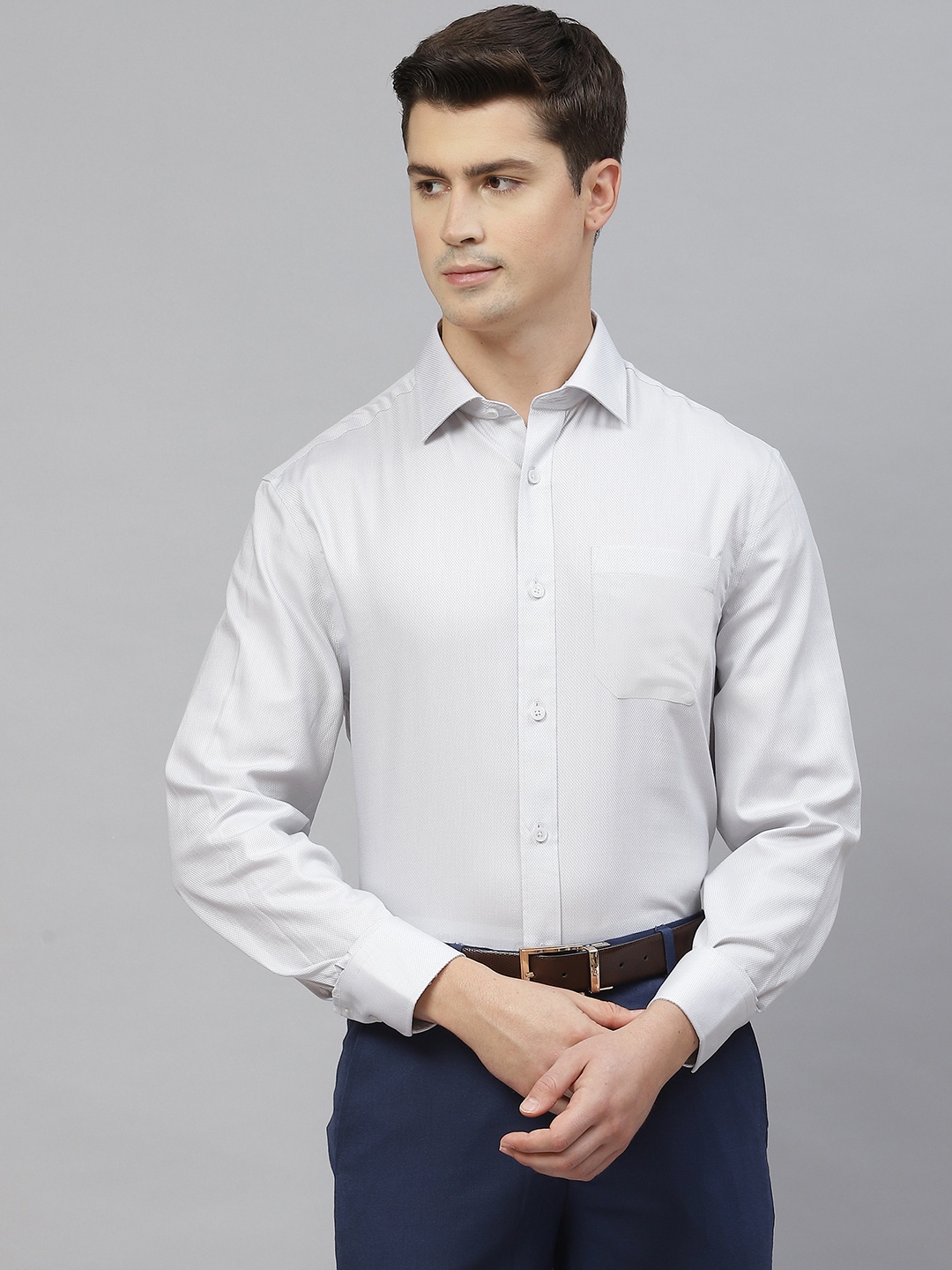 

Marks & Spencer Men Grey Non-Iron Pure Cotton Solid Regular Fit Formal Shirt