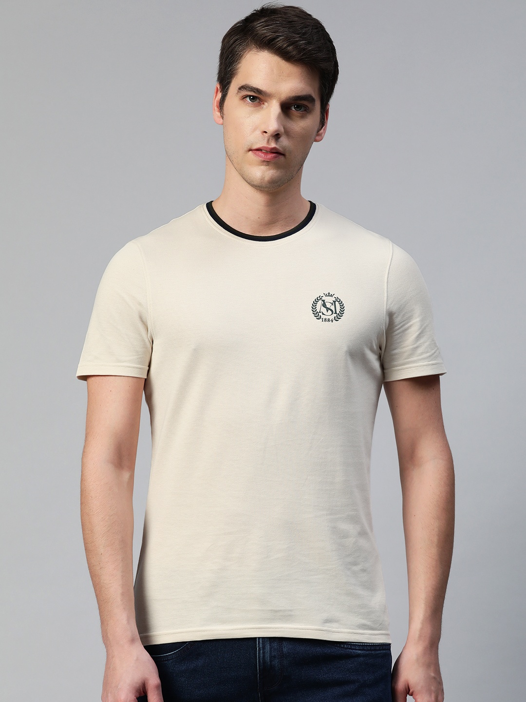 

Marks & Spencer Men Off White Cotton T-shirt