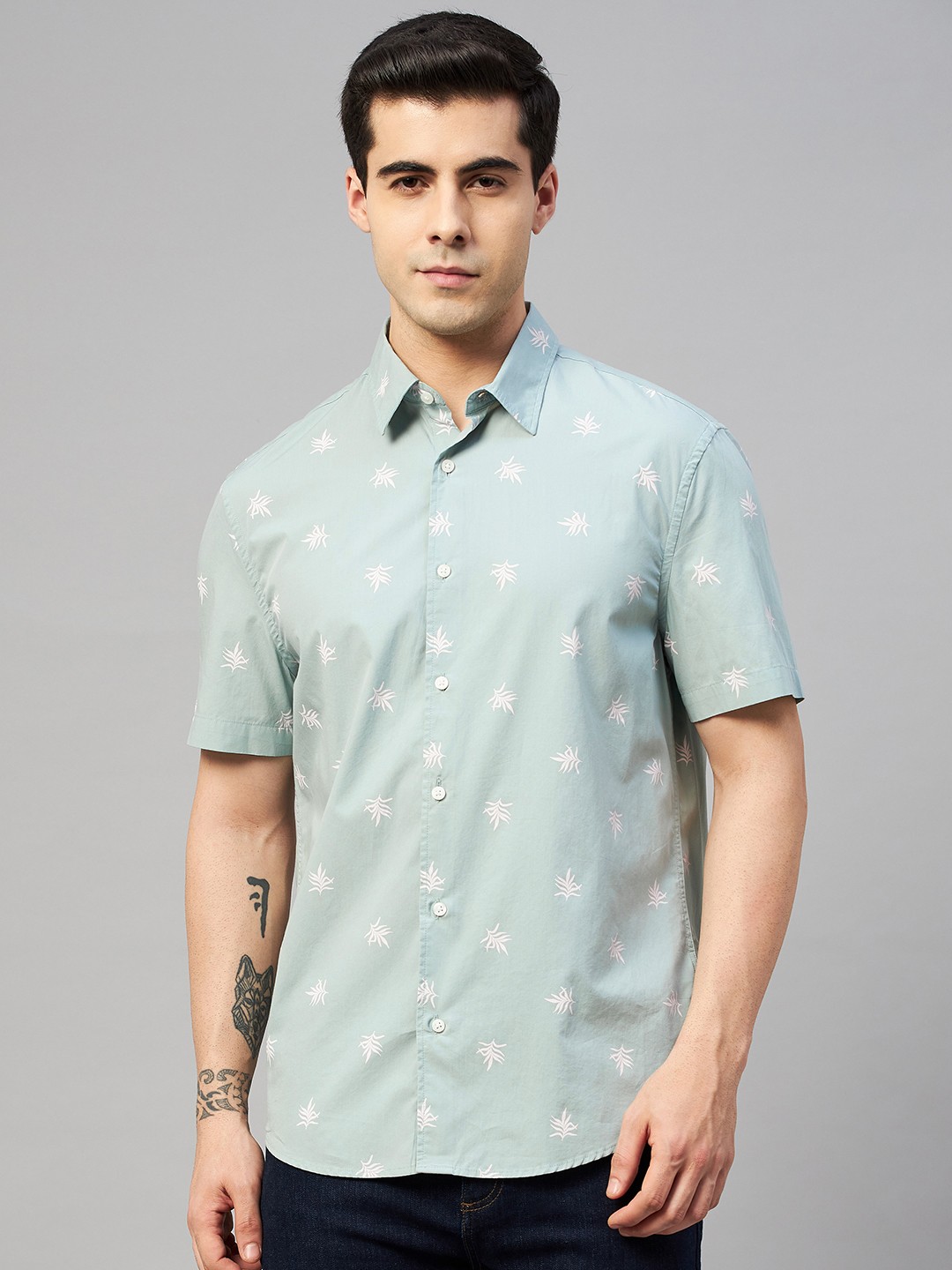 

Marks & Spencer Men Sea Green & White Cotton Floral Printed Casual Shirt
