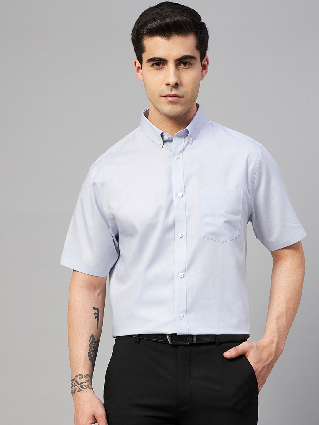 

Marks & Spencer Men Blue Solid Cotton Easy Iron Formal Shirt