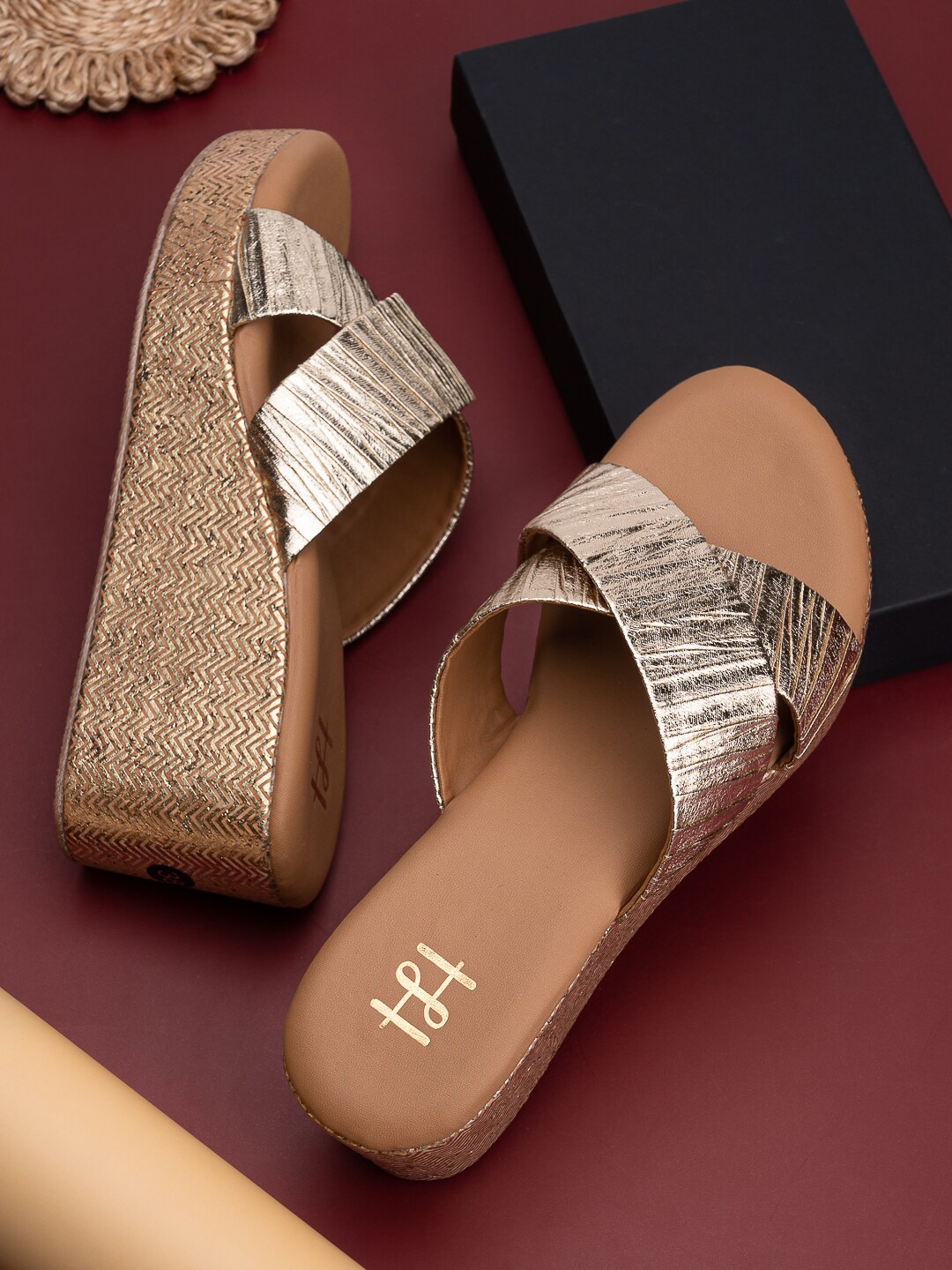 

Hydes N Hues Gold-Toned Ethnic Wedge Heels