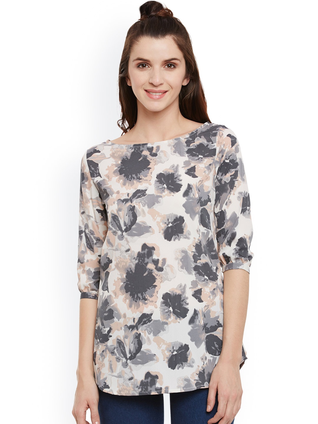 

Ruhaans Women Cream-Coloured & Grey Printed Top