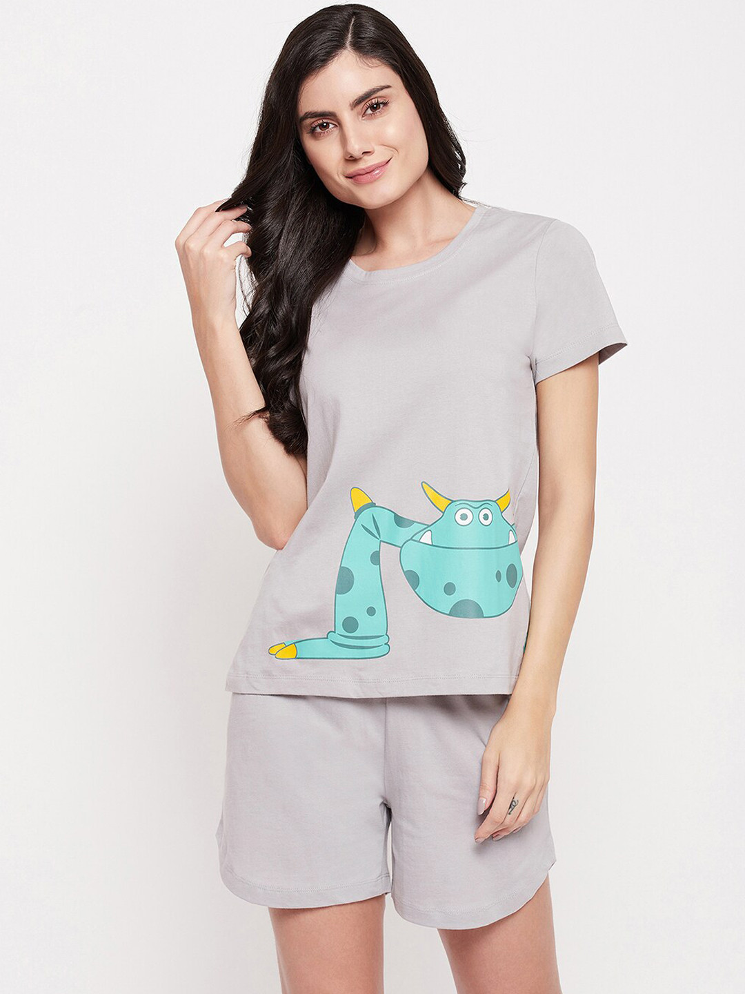 

Clovia Women Grey & Blue Printed Night suit