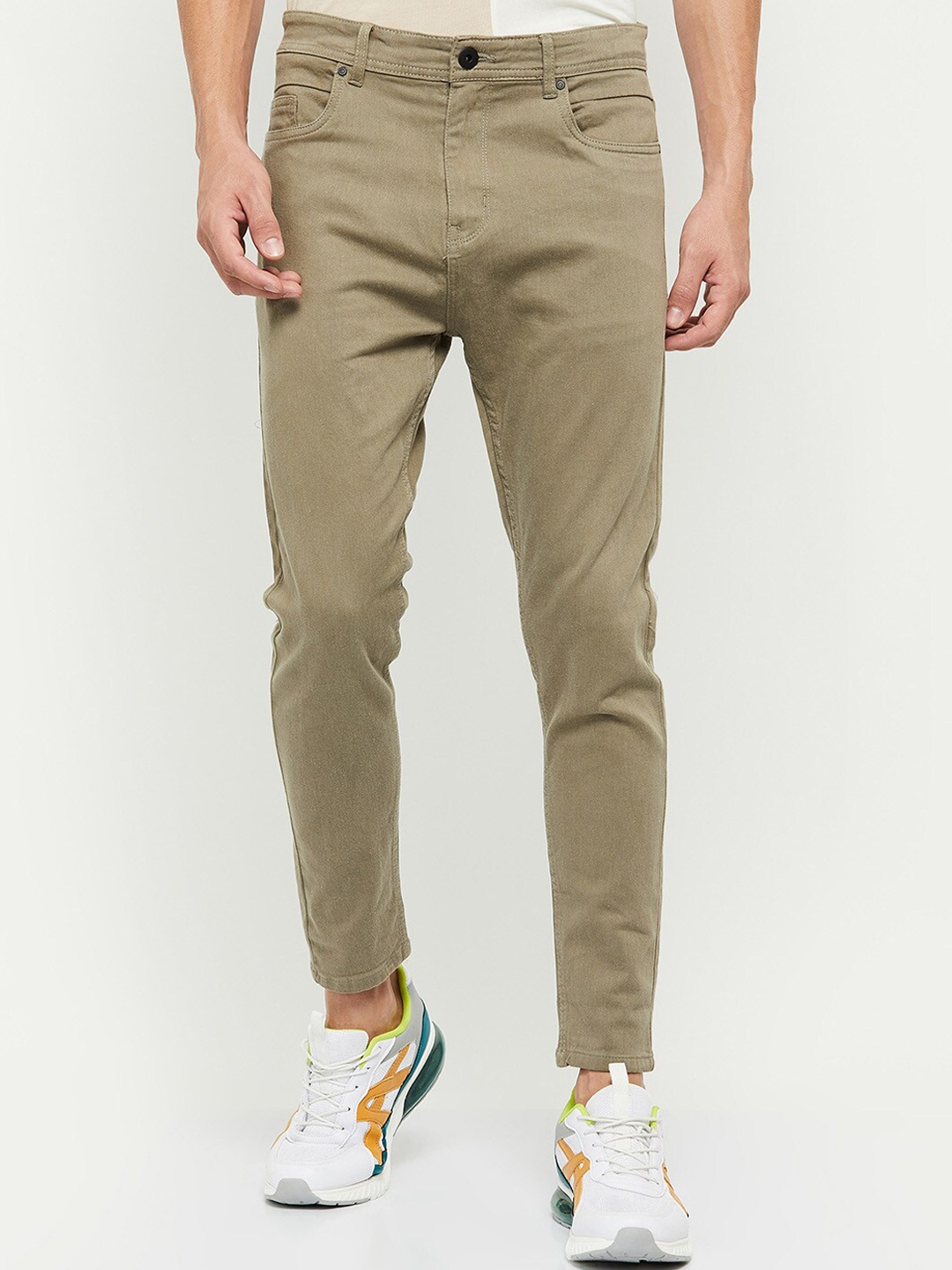 

max Men Green Mid-Rise Jeans