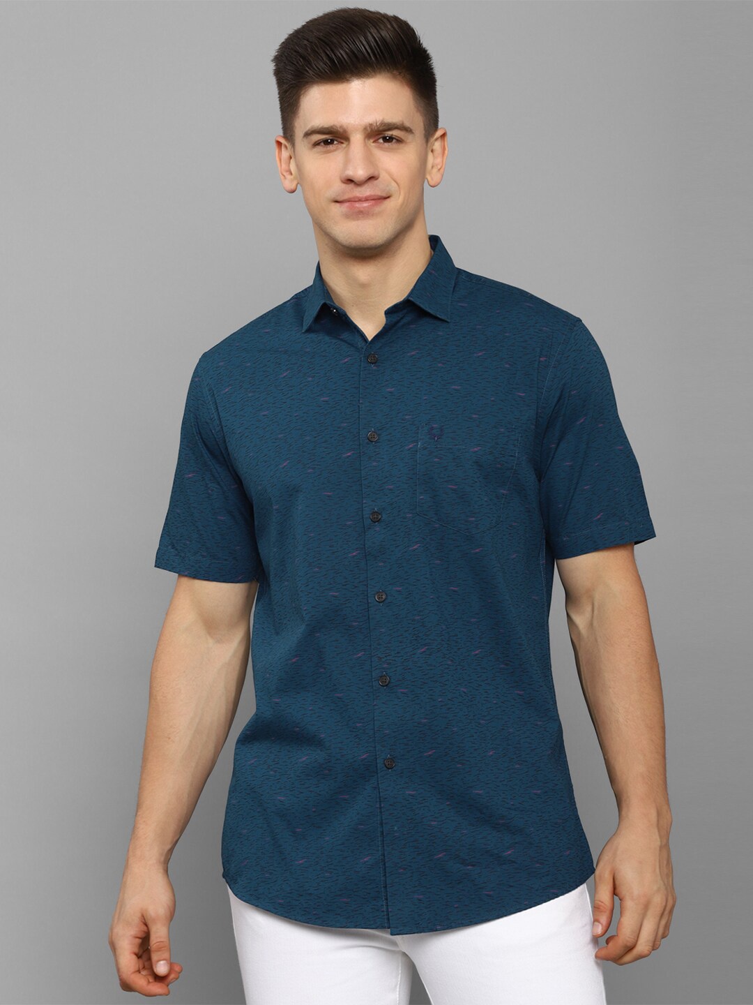 

Allen Solly Men Blue Slim Fit Printed Casual Shirt