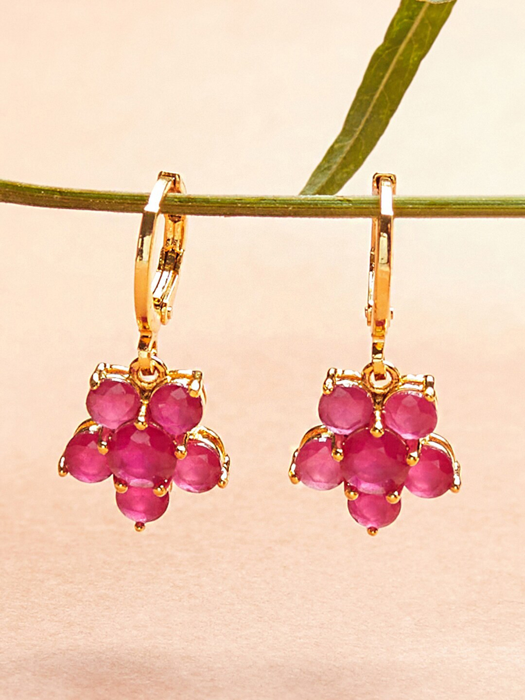 

Voylla Gold-Toned Contemporary Hoop Earrings