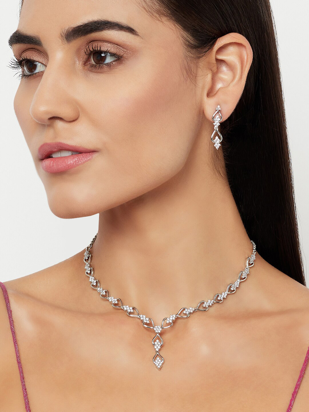 

Voylla Silver-Plated Paan Motif Jewellery Set, White