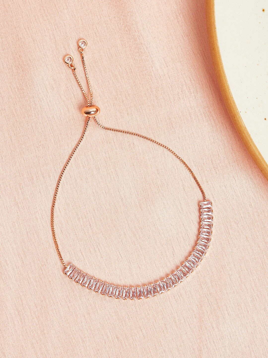 

Voylla Women Rose Gold & White Brass Rose Gold-Plated Link Bracelet