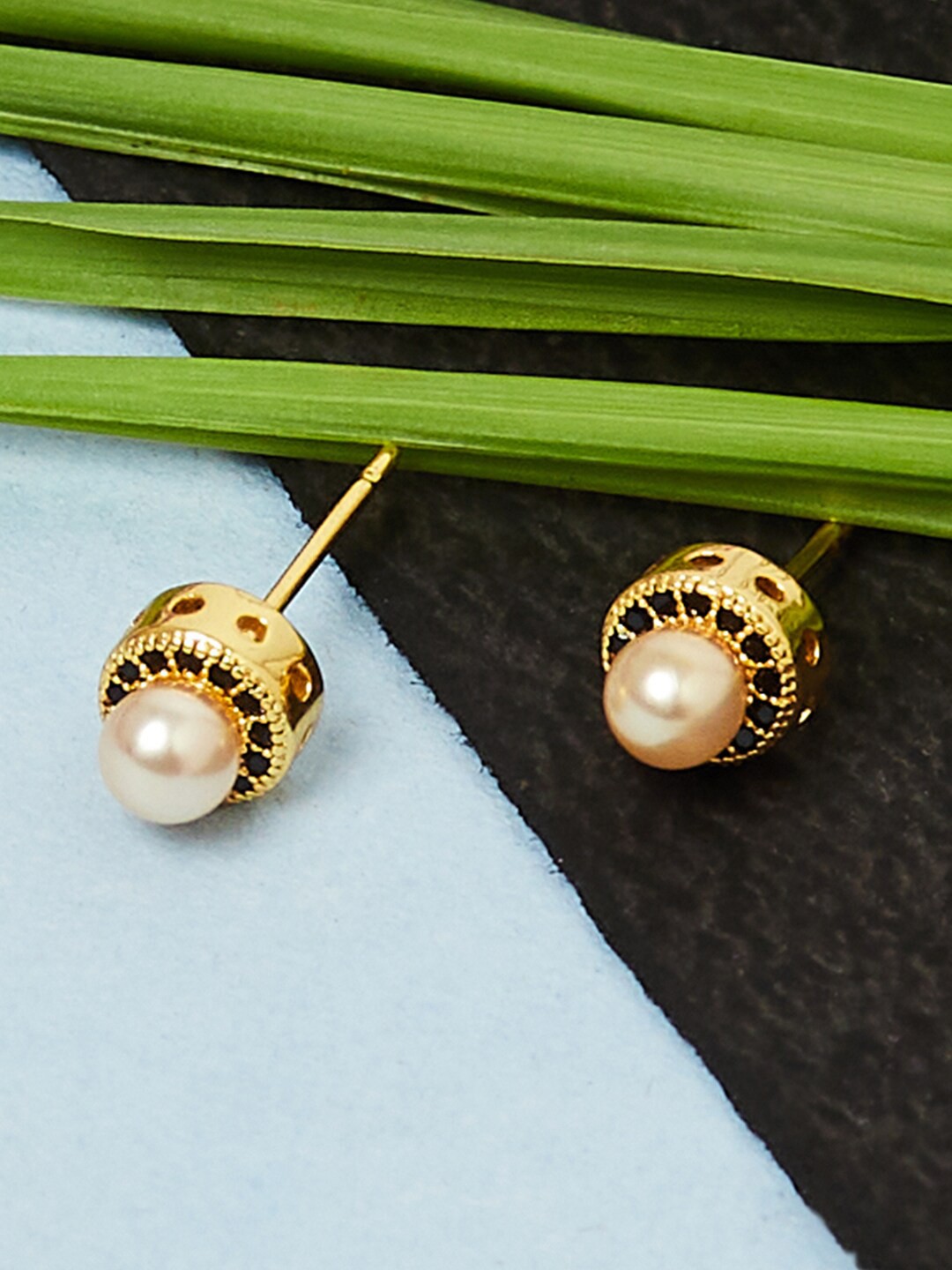 

Voylla Women Gold-Toned Contemporary Studs Earrings