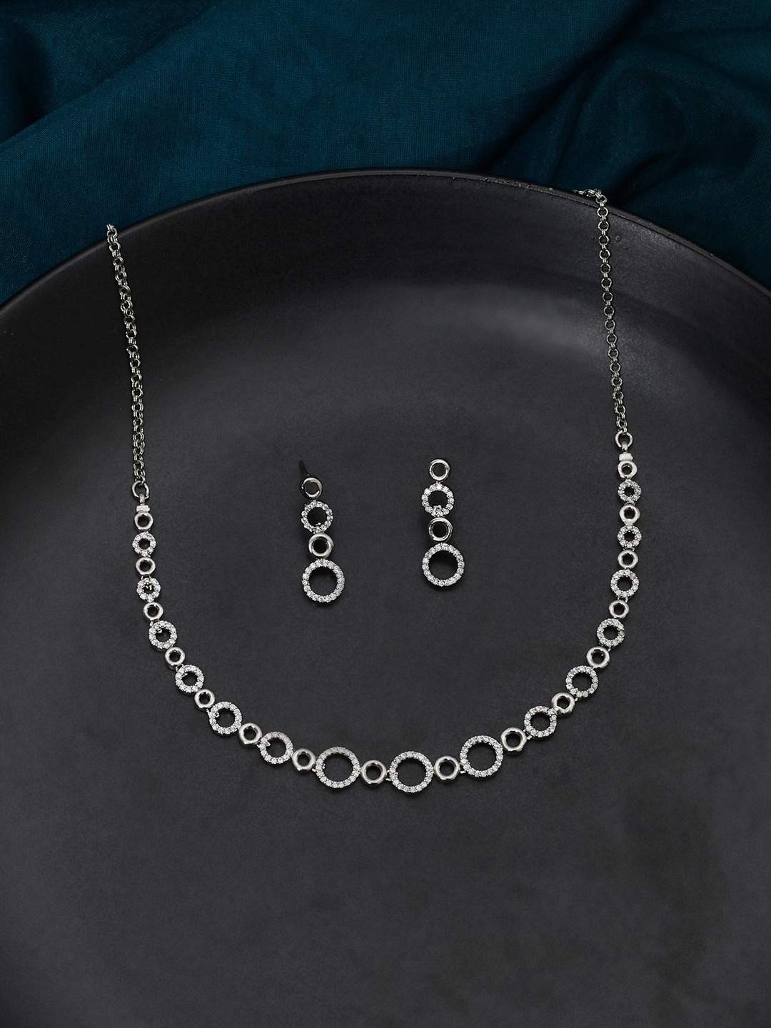 

Voylla Women Women CZ-Studded Jewellery Set, Silver