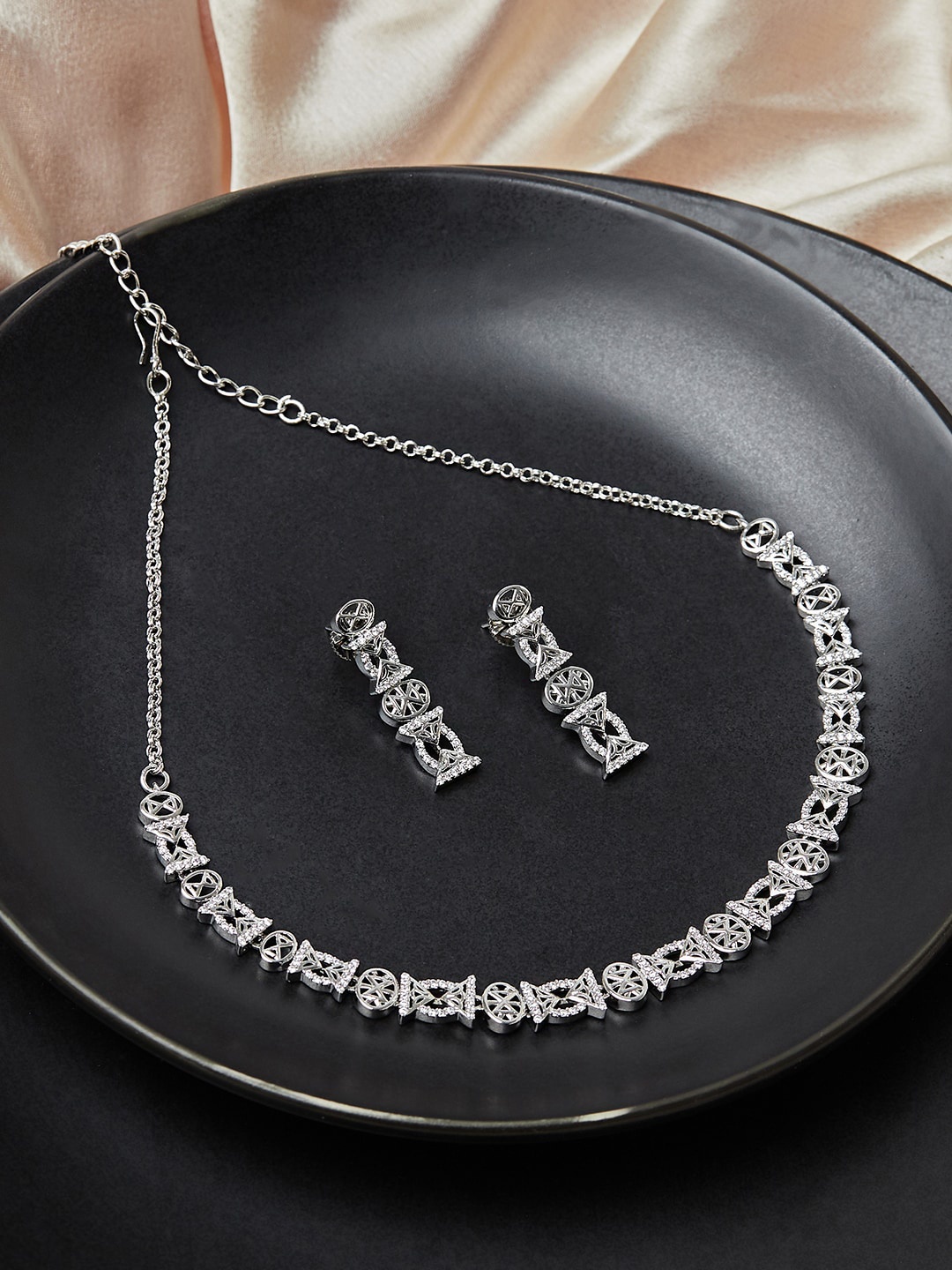 

Voylla Women Silver-Plated & White Cubic Zirconia Studded Necklace Set