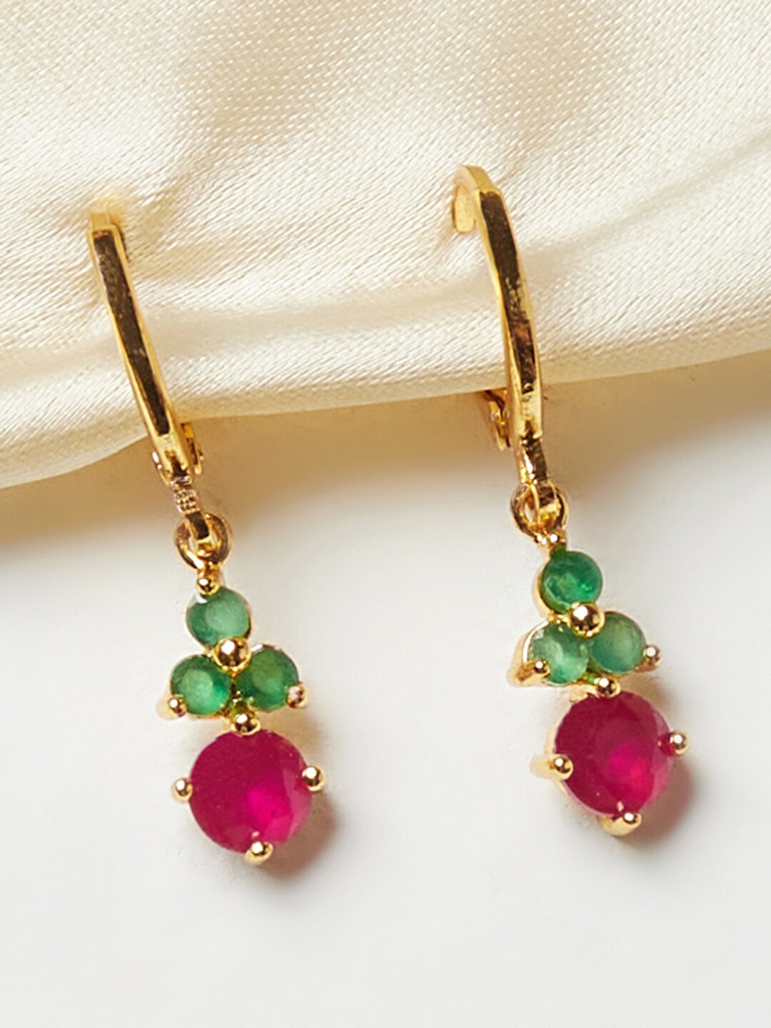 

Voylla Gold-Toned Contemporary Hoop Earrings