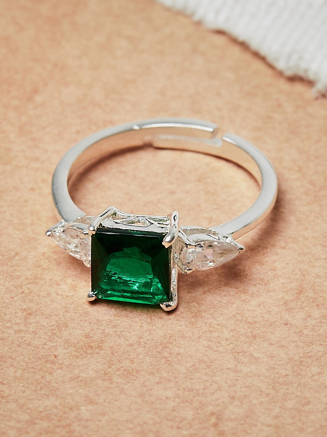 

Voylla Silver-Plated Green Stone-Studded Ring