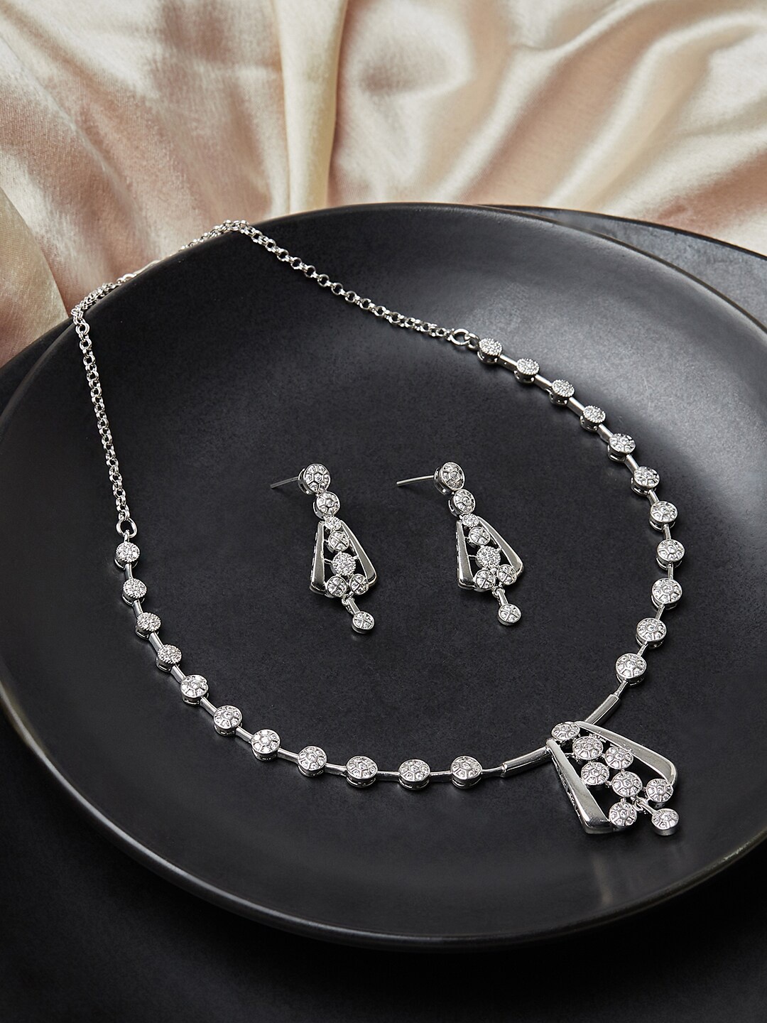 

Voylla Silver-Plated White Stone-Studded Jewellery Set