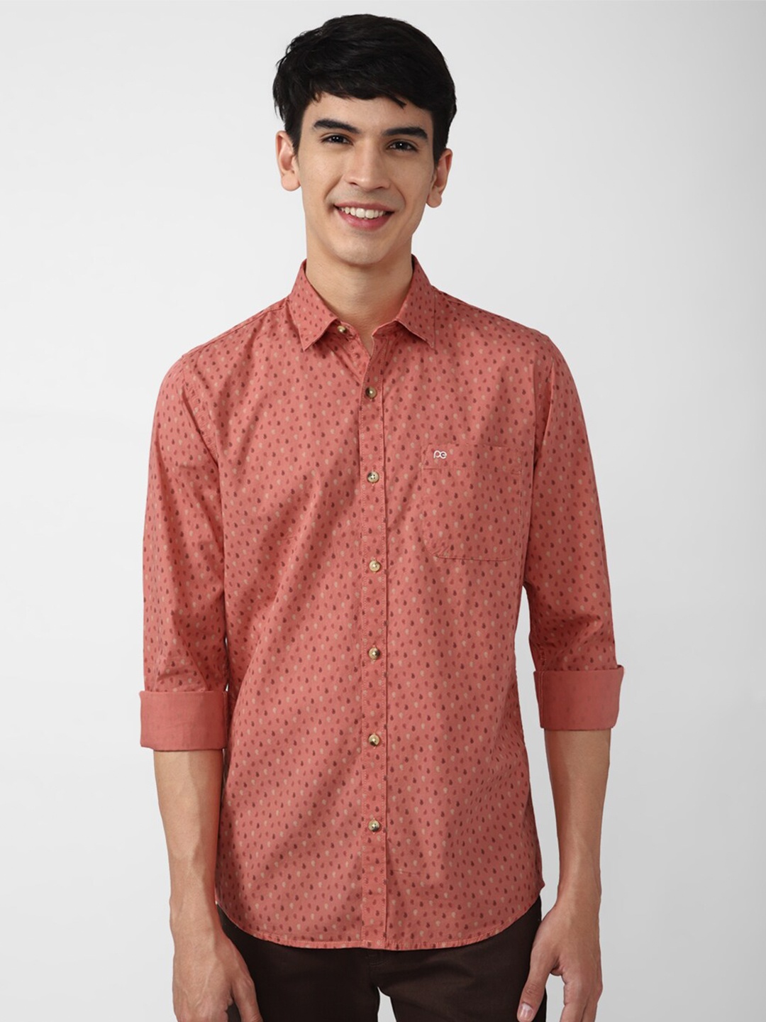

Peter England Casuals Men Peach-Coloured Slim Fit Printed Casual Shirt