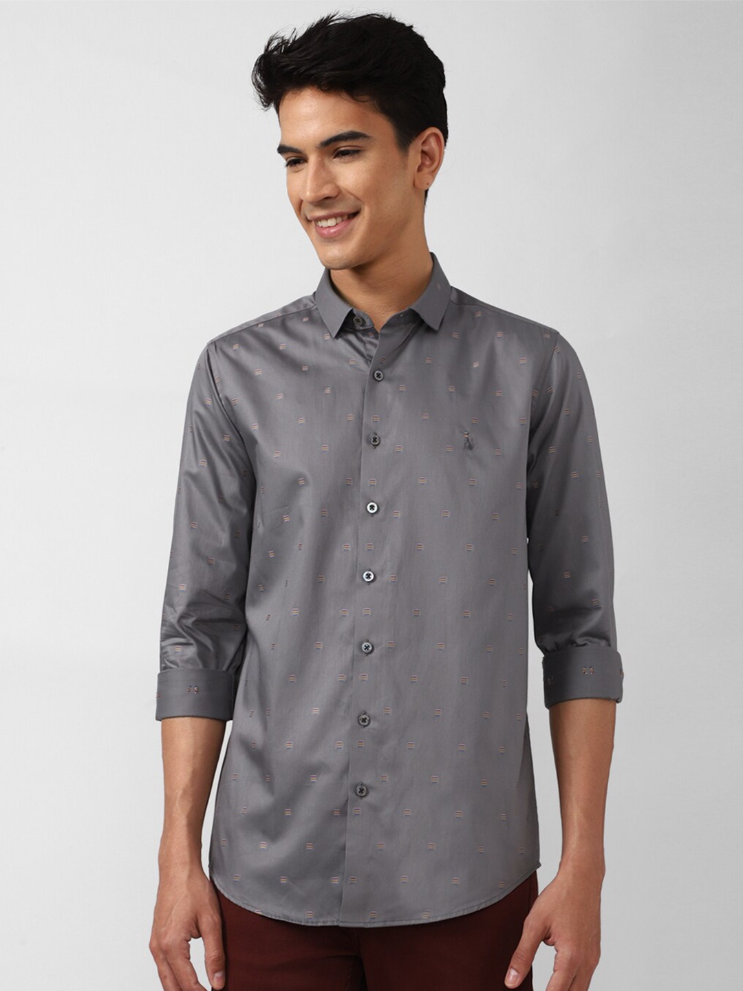 

SIMON CARTER LONDON Men Grey Slim Fit Printed Casual Shirt
