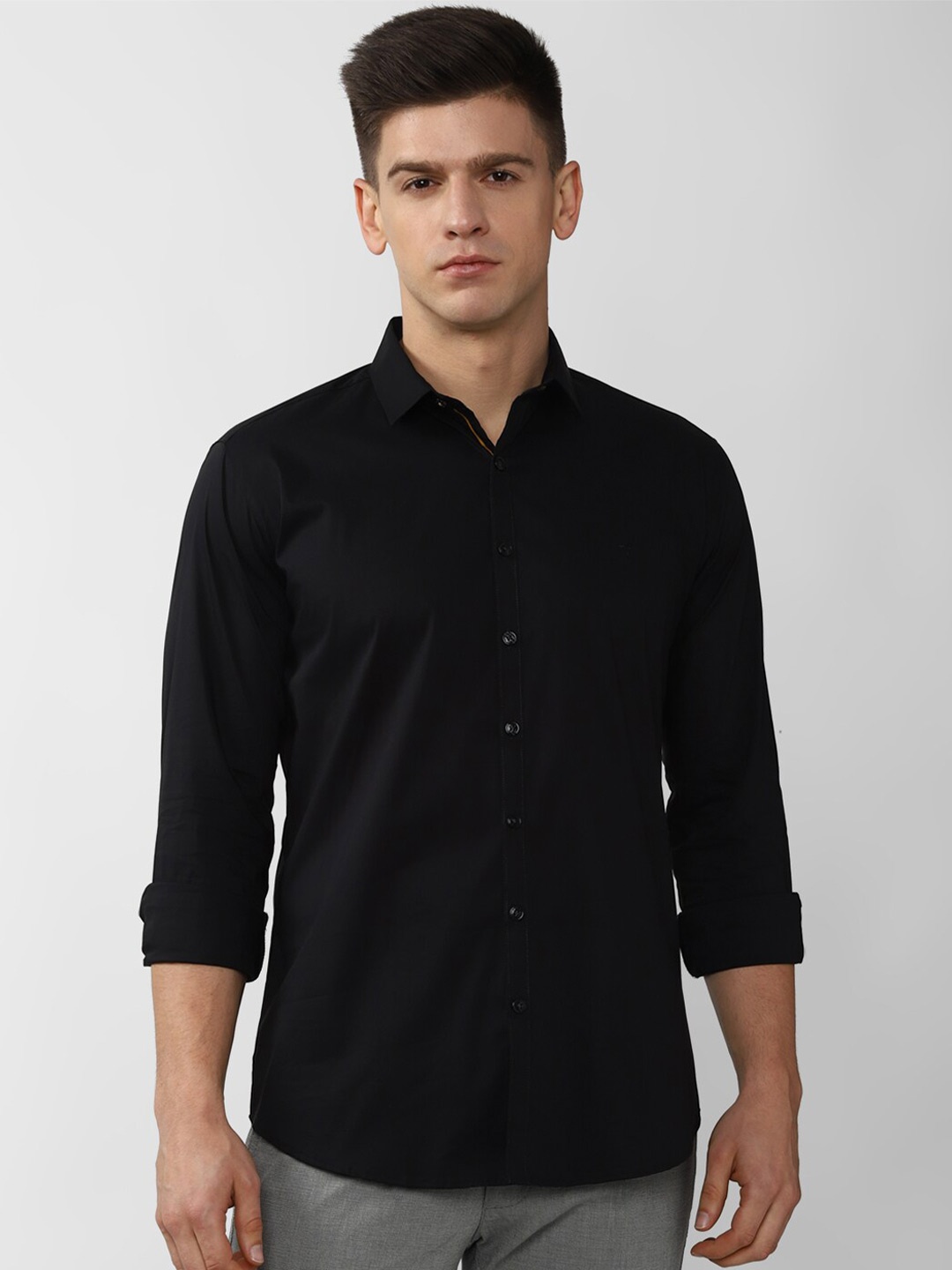 

V Dot Men Black Slim Fit Casual Shirt
