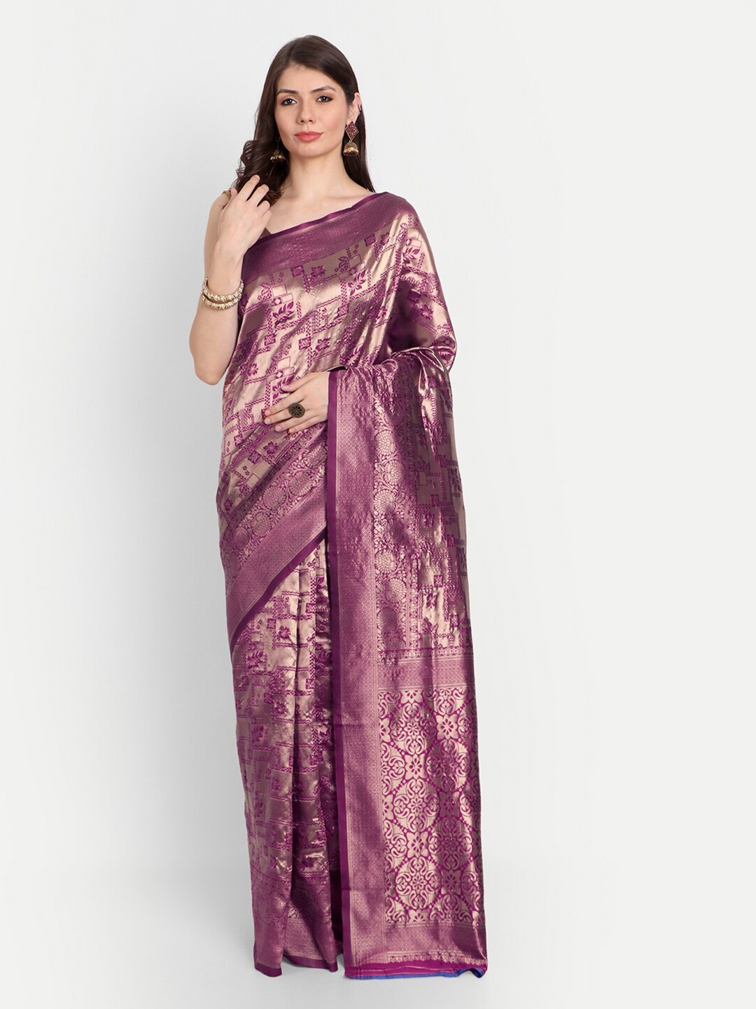 

kasee Magenta & Gold-Toned Floral Zari Silk Blend Saree