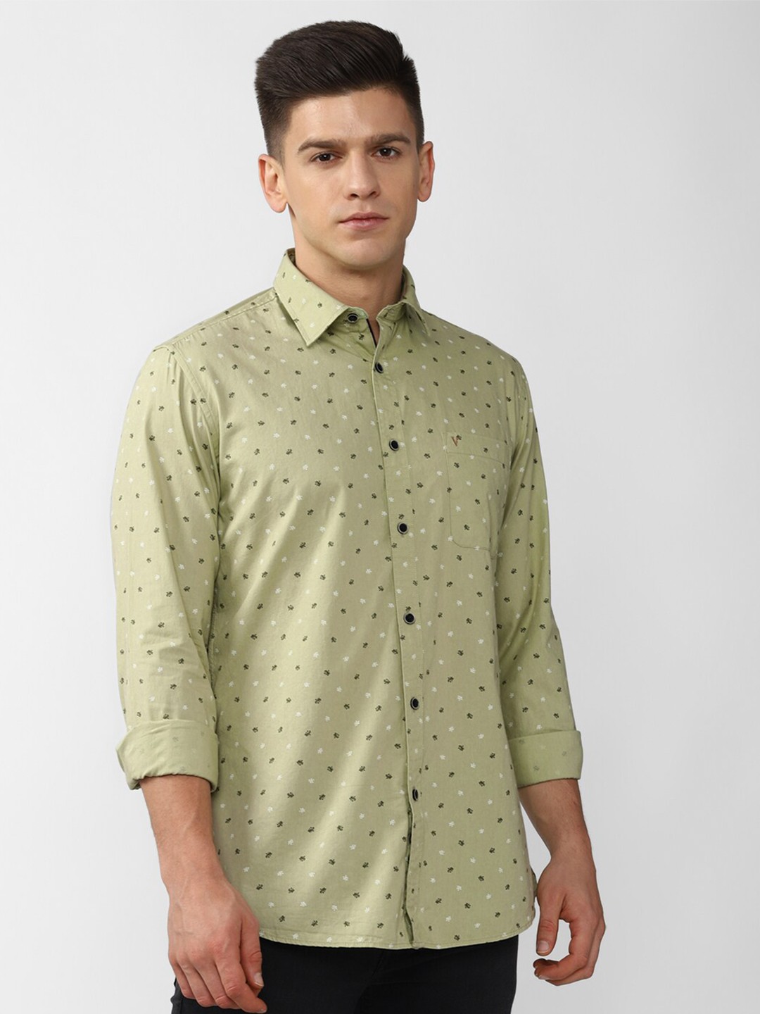 

Van Heusen Sport Men Green Slim Fit Printed Casual Shirt