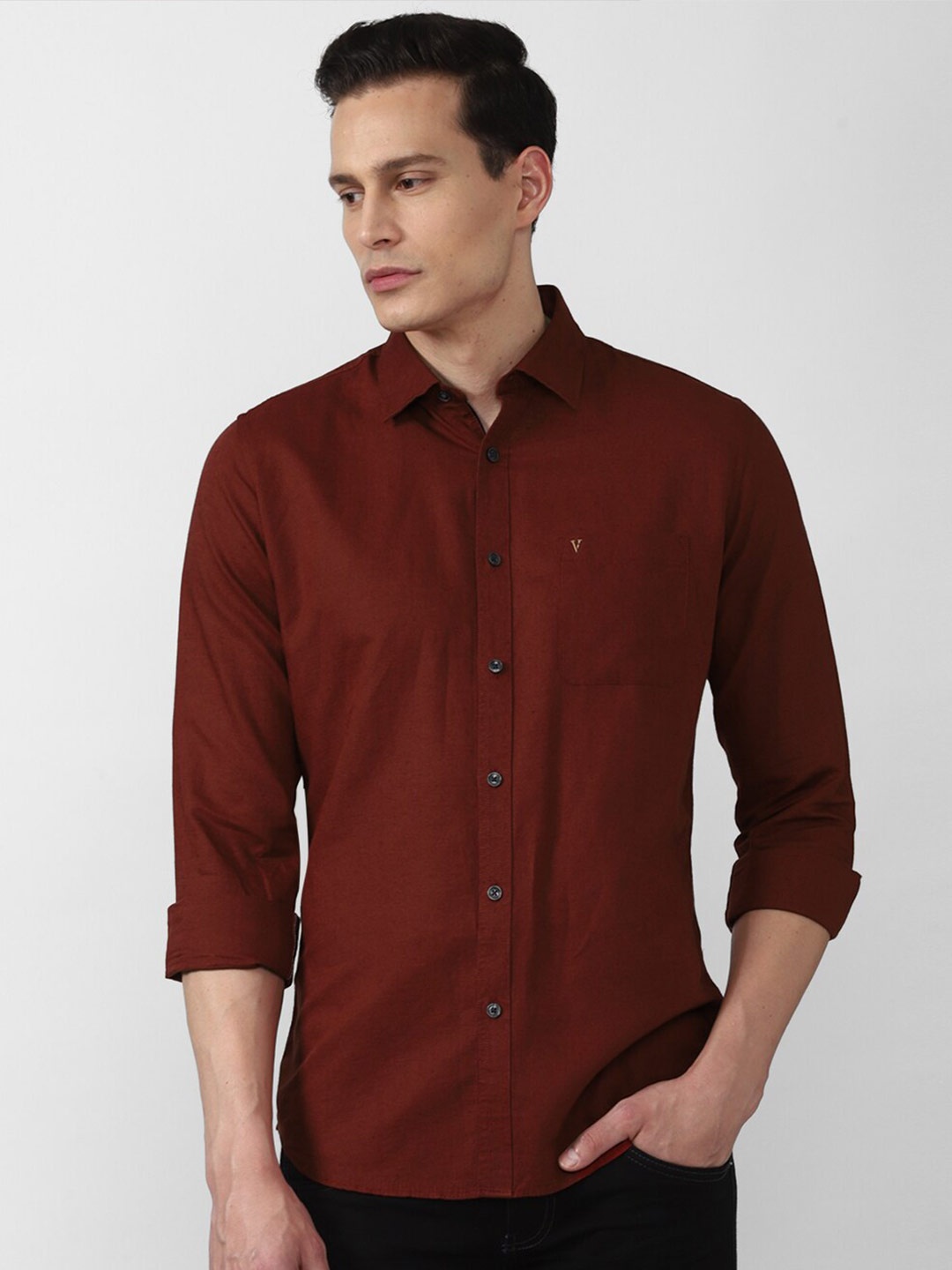 

Van Heusen Sport Men Maroon Slim Fit Casual Roll Up Shirt