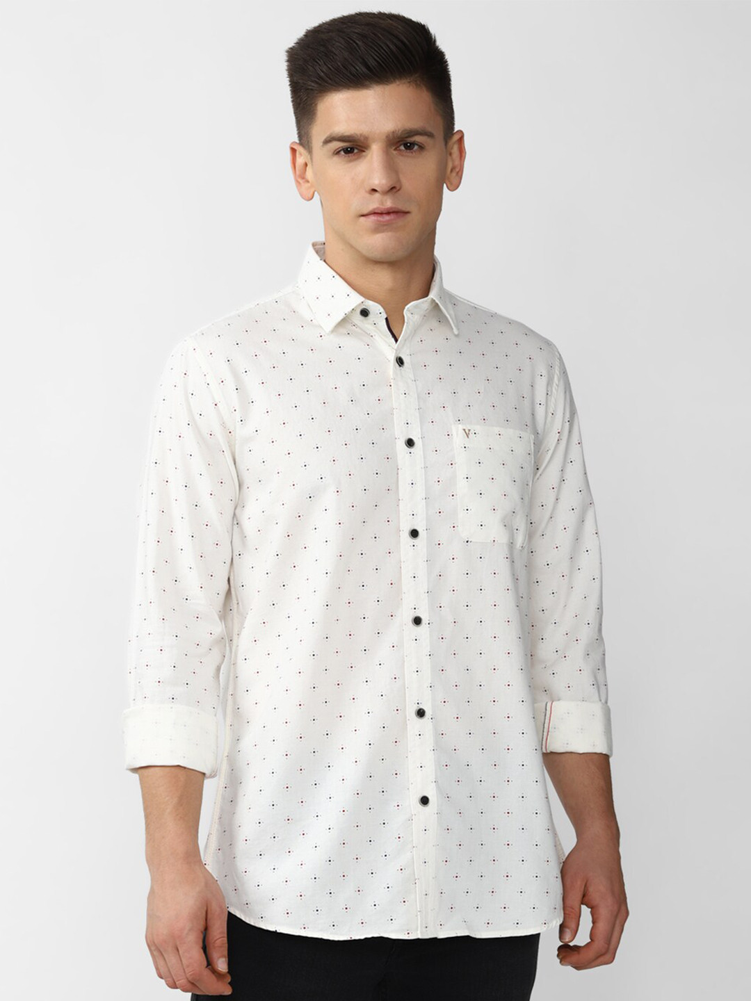 

Van Heusen Sport Men Cream Printed Cotton Slim Fit Casual Shirt