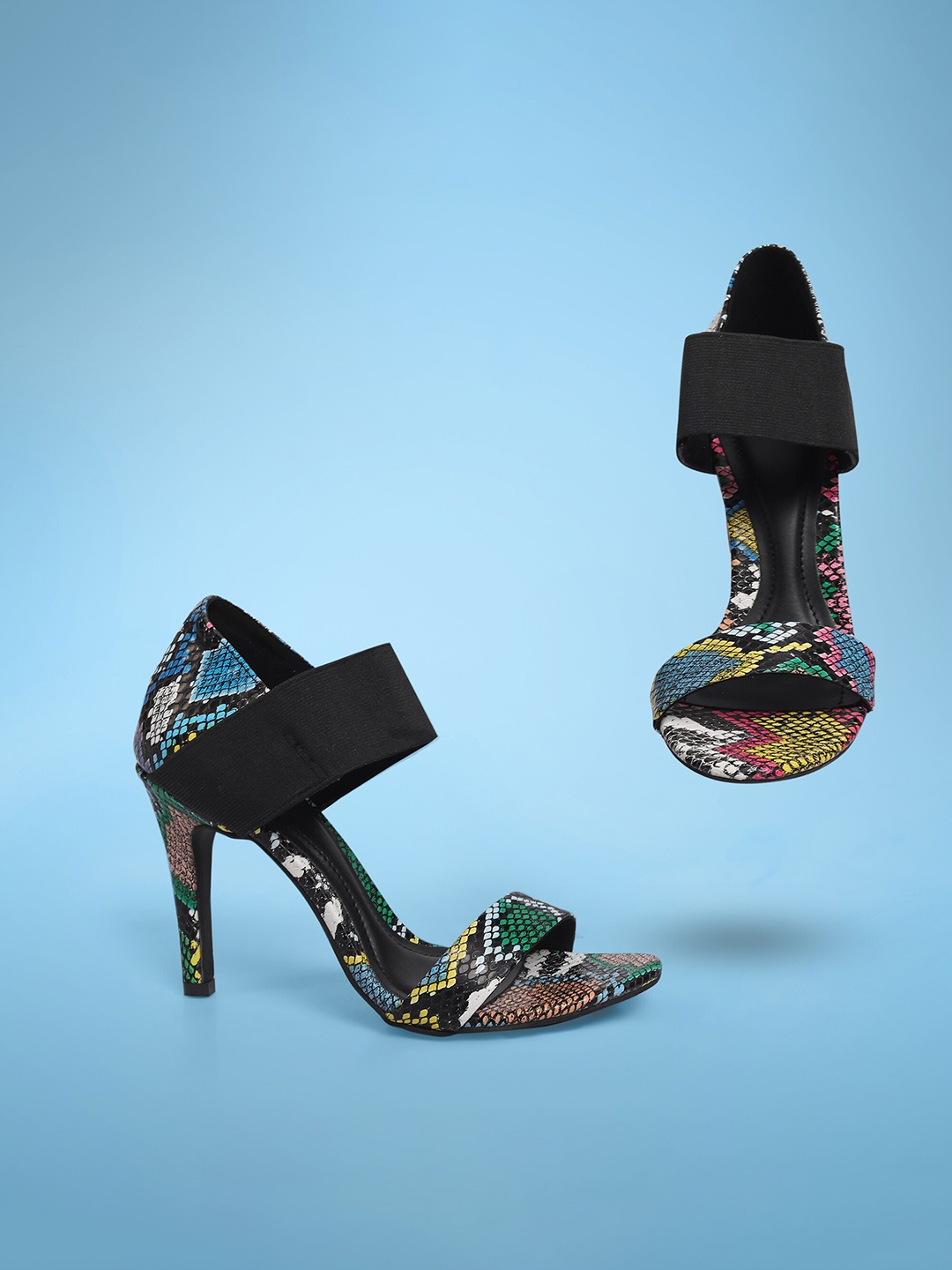 

MODA-X Black & Multicoloured Printed Stiletto Gladiators