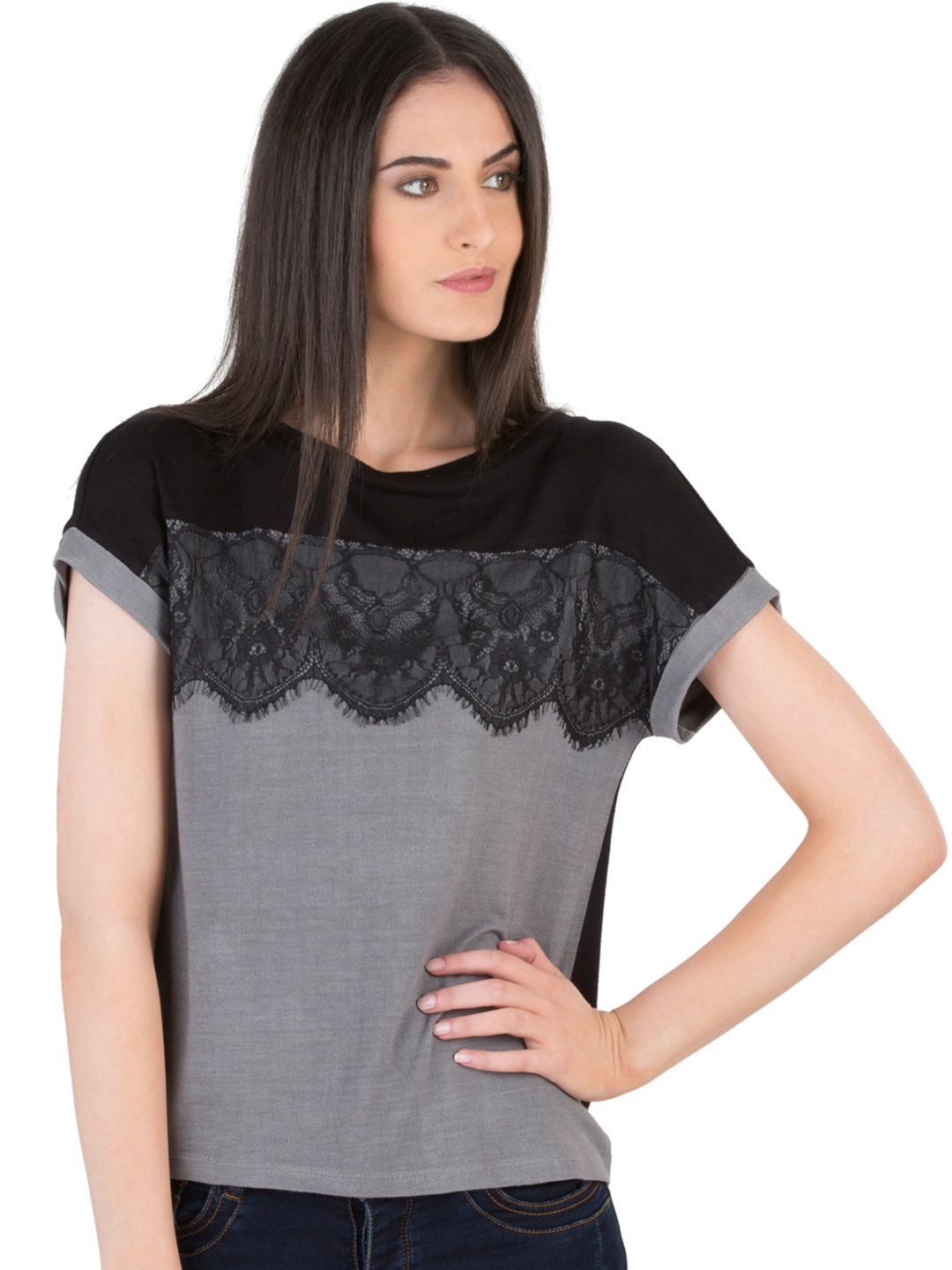 

Kazo Women Grey & Black Colourblocked Top