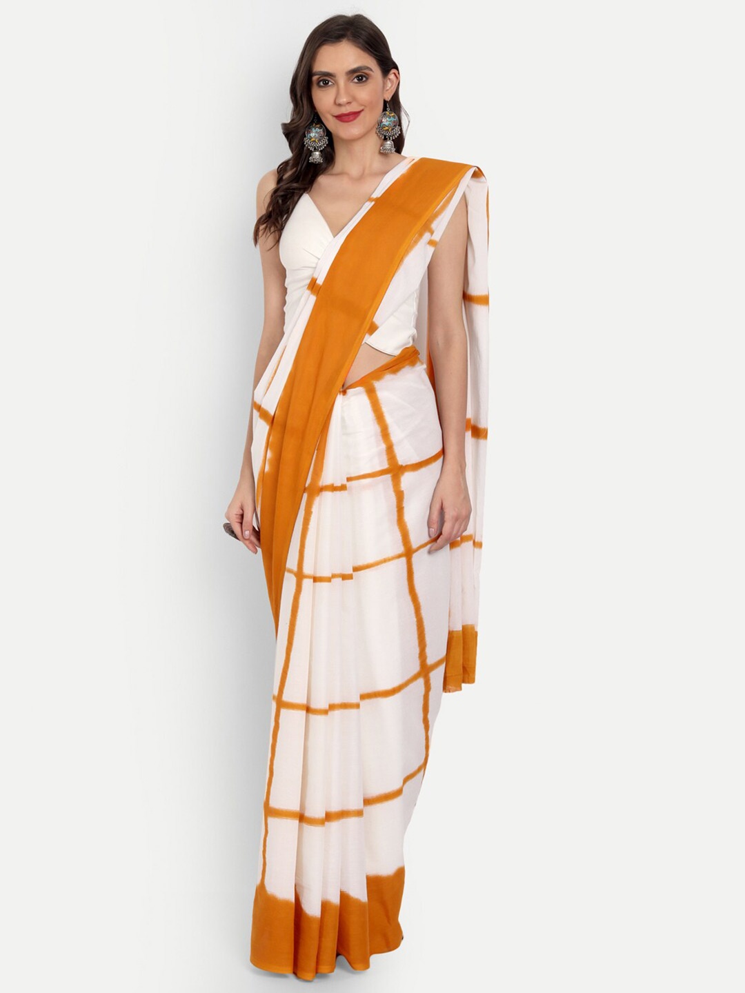 

BUTA BUTI Women Mustard & White Checked Pure Cotton Saree