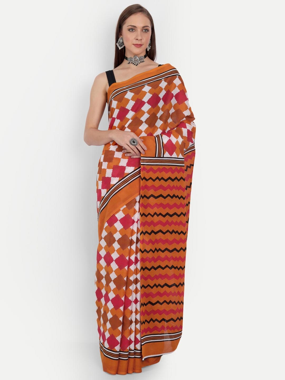 

BUTA BUTI Women Orange & Off White Batik Pure Cotton Saree