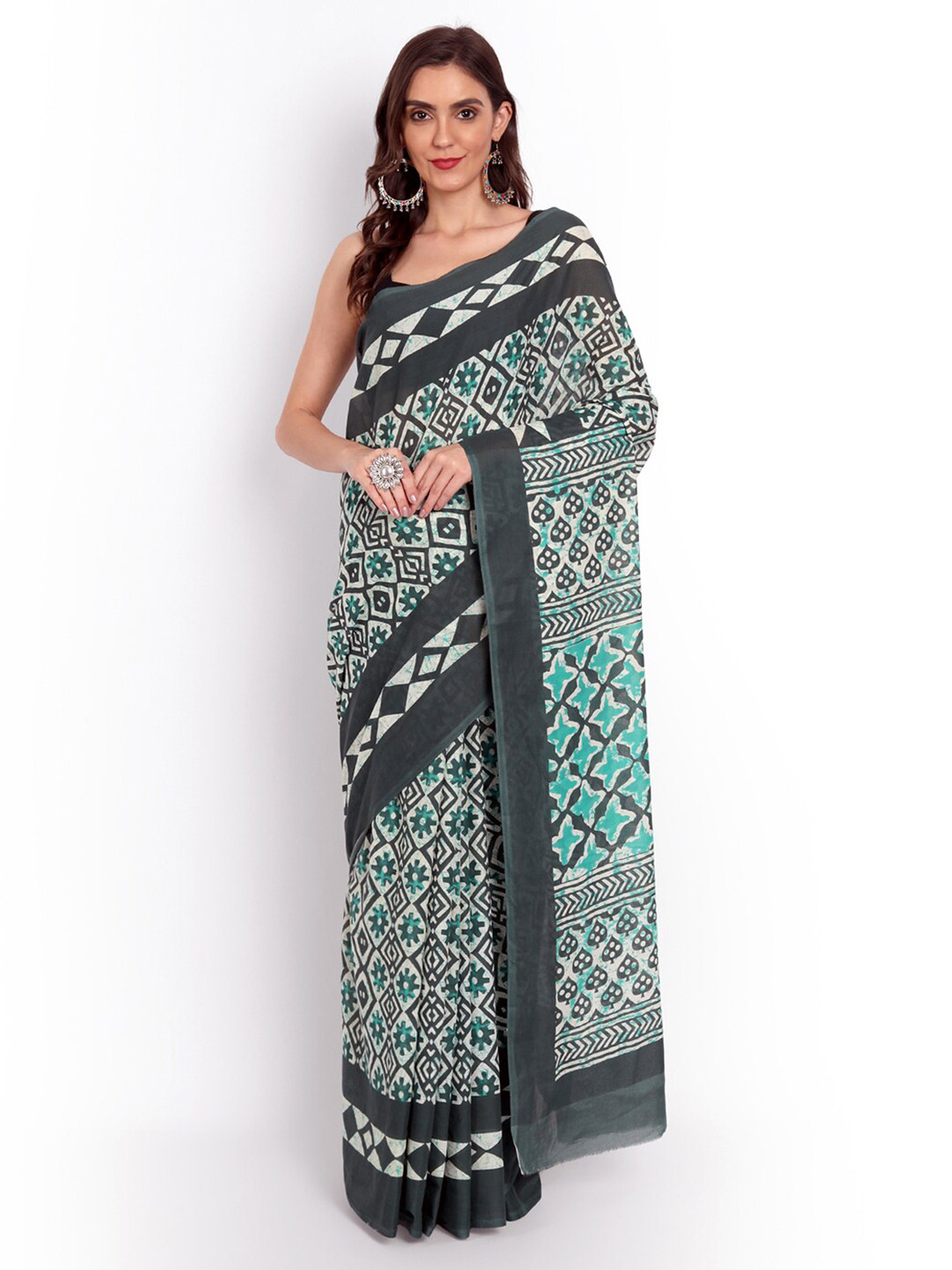 

BUTA BUTI Green & White Floral Pure Cotton Saree