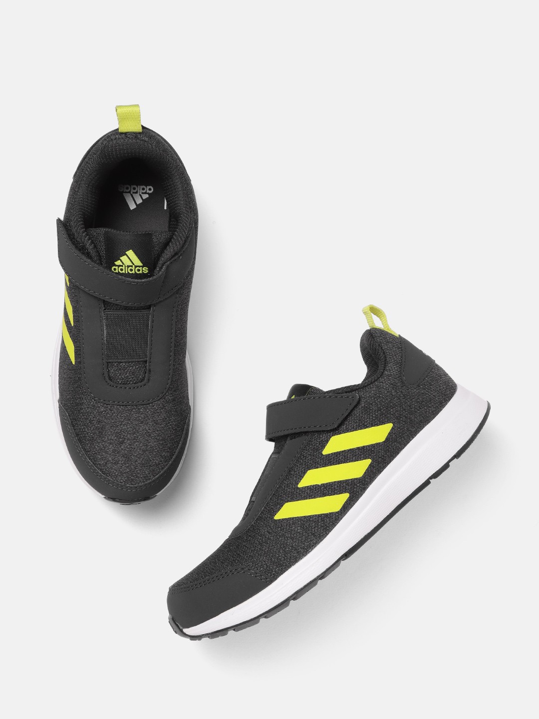 

ADIDAS Kids Black & White Woven Design Stunicon 1.0 K Sneakers, Charcoal