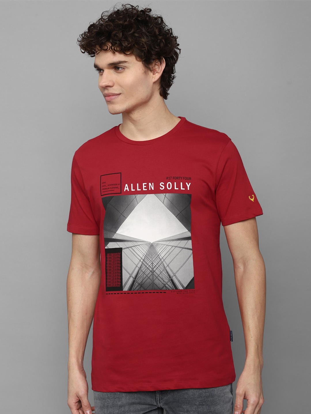 

Allen Solly Men Maroon Typography Printed T-shirt