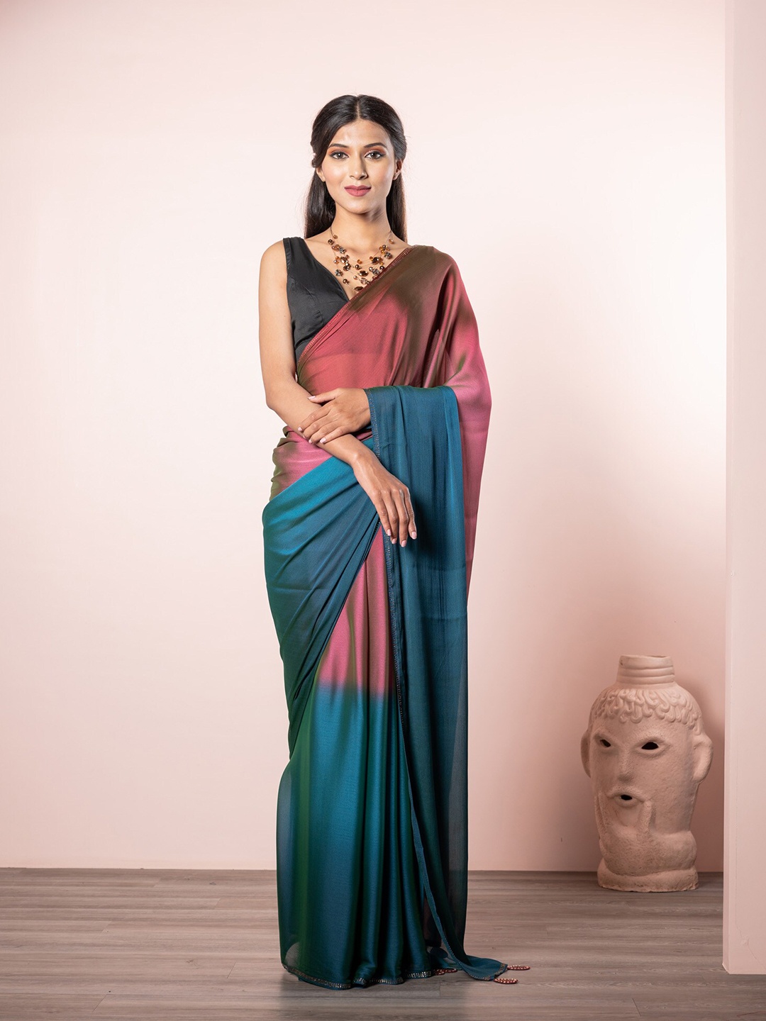 Exclusiva Blue & Peach-Coloured Colourblocked Chiffon Saree